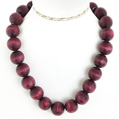 Necklace "Deep Red Beads"
