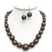 Brown necklace and earrings